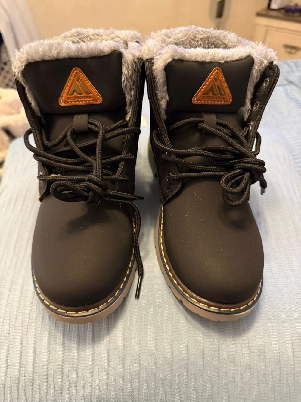 Mishansha Gray Faux Fur Lined Slip-On Booties